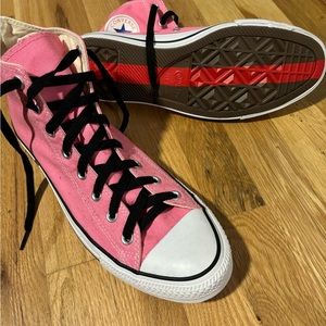 Brand new! Mens high top converse
